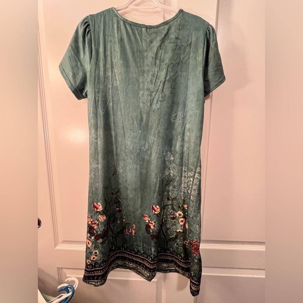 𝓗𝓸𝓽𝓸𝓾𝓬𝓱 𝓖𝓻𝓮𝓮𝓷 𝓕𝓛𝓸𝓻𝓪𝓛 𝓼𝓛𝓮𝓮𝓹 𝓭𝓻𝓮𝓼𝓼 𝓝𝓦𝓣 - Picture 6 of 10